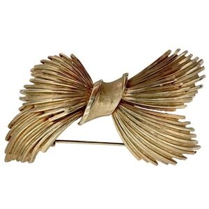Vintage Kramer Gold Tone Ribbon Bow Brooch Textured Mid Century Statement Pin